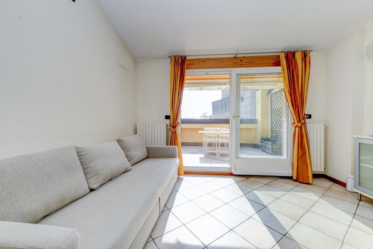 Sunset Apartment Home & Terrace Sirmione Zewnętrze zdjęcie